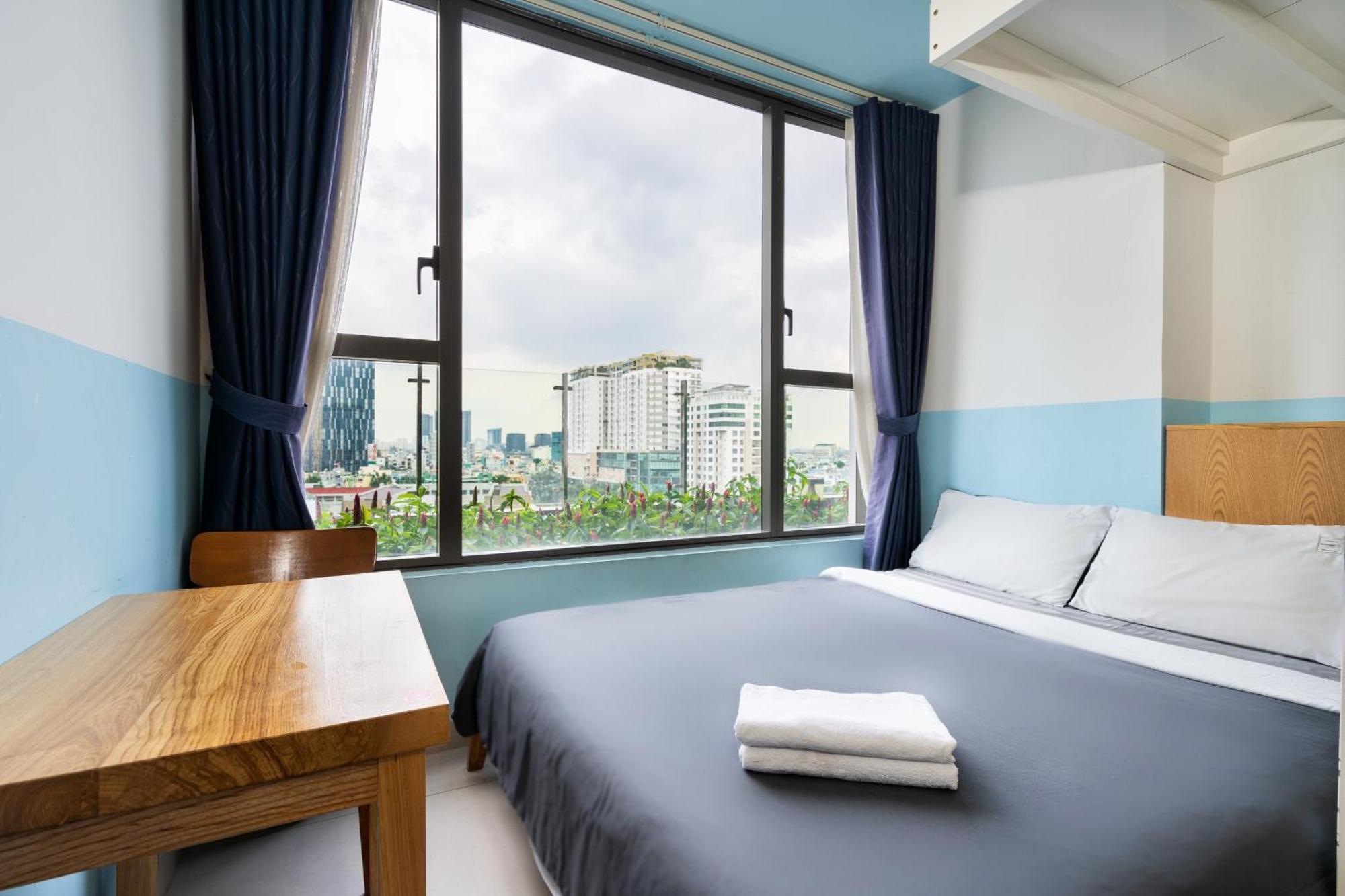 2 Beds At Rivergate Residences Apartment